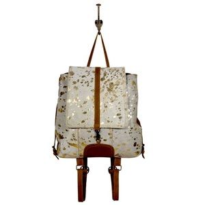 Silvery touch Leather & Hairong Bag. New with tags! Myra bag
S-2005